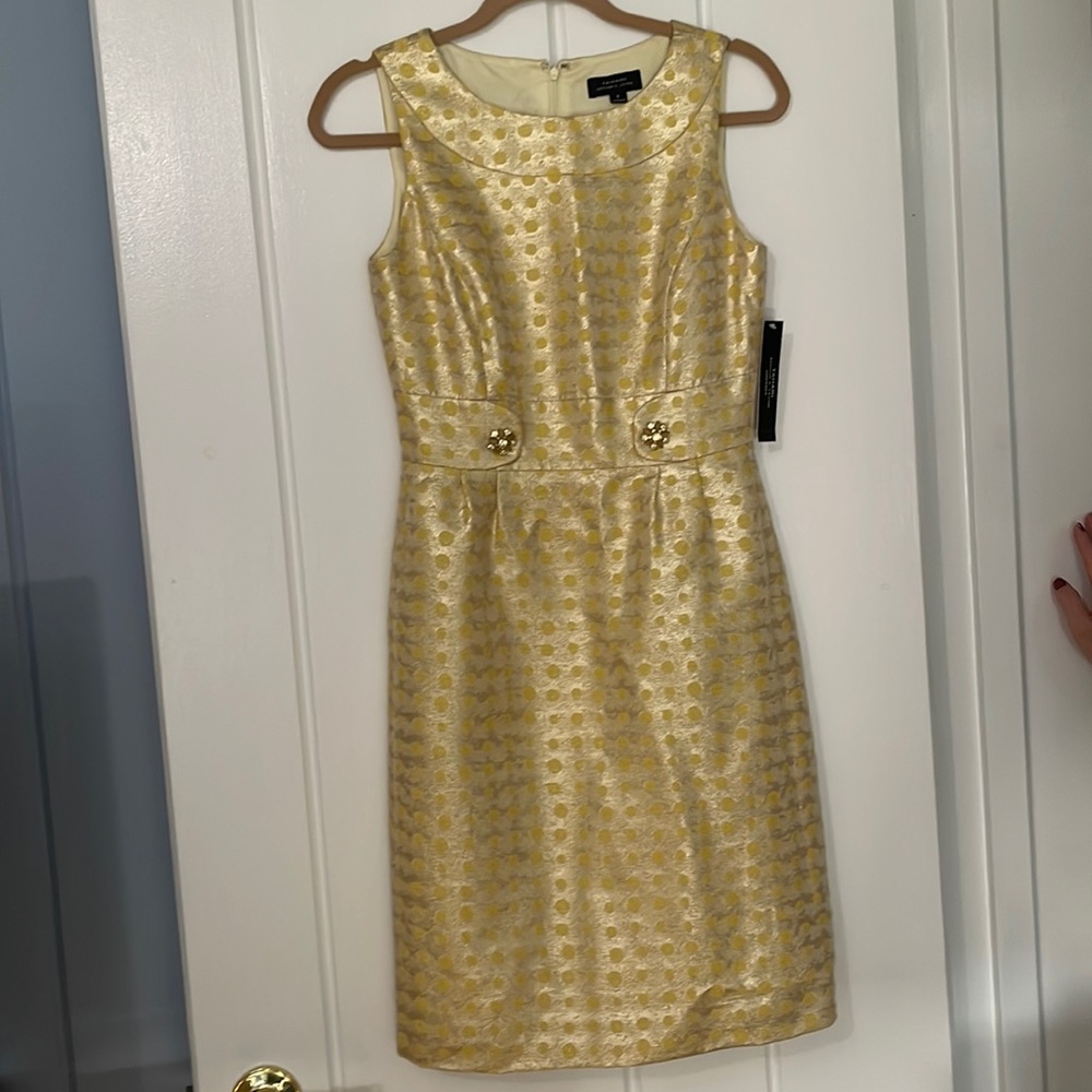 Golden dress